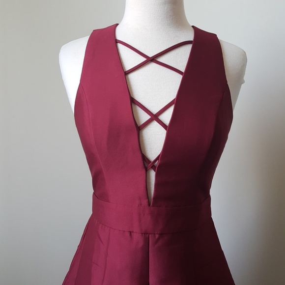 DO+BE Red Criss Cross Front Dress - Picture 5 of 8